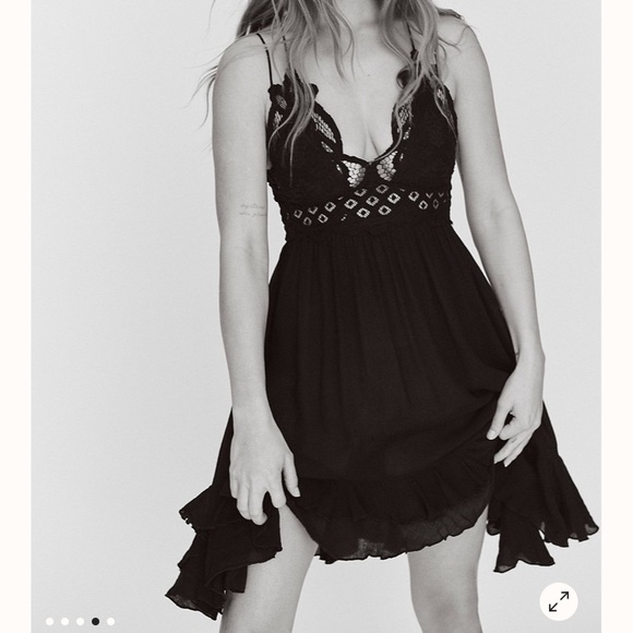 Free People Adella Slip in Black - Picture 3 of 8